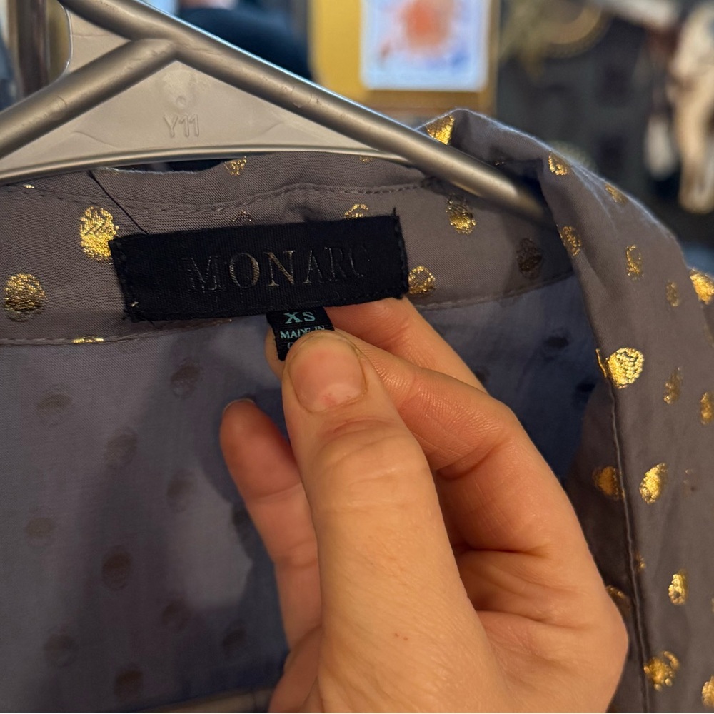Monarc Gray Shirt with Gold Accents - Picture 3 of 3